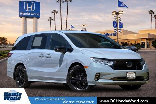 Sonic Gray Pearl 2023 Honda Odyssey Sport