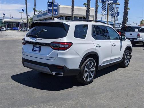2025 Honda Pilot 2WD TRG