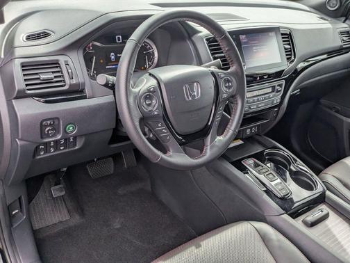 2023 Honda Ridgeline Black