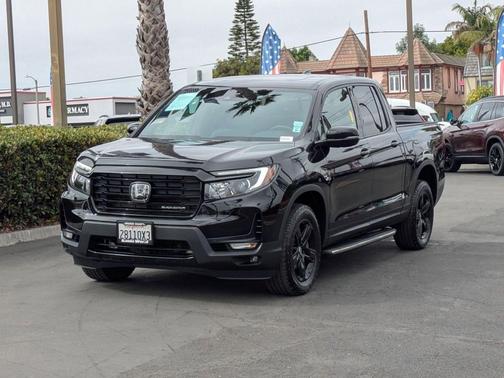 2023 Honda Ridgeline Black