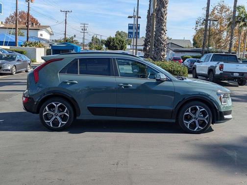 2023 Kia Niro Touring