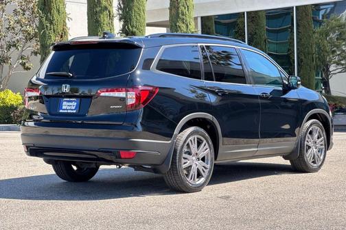 2022 Honda Pilot 2WD Sport