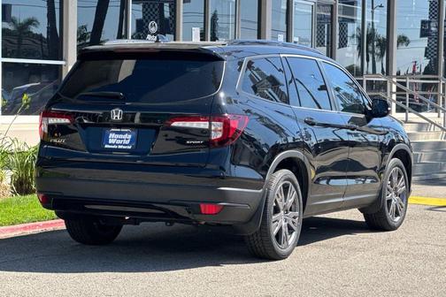 2022 Honda Pilot 2WD Sport