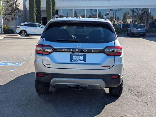 2026 Honda Pilot TrailSport