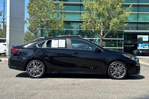 Aurora Black 2021 Kia Forte GT