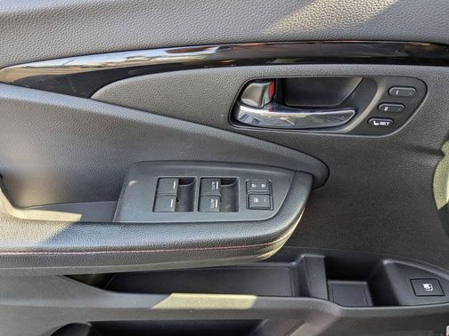 2017 Honda Ridgeline Black