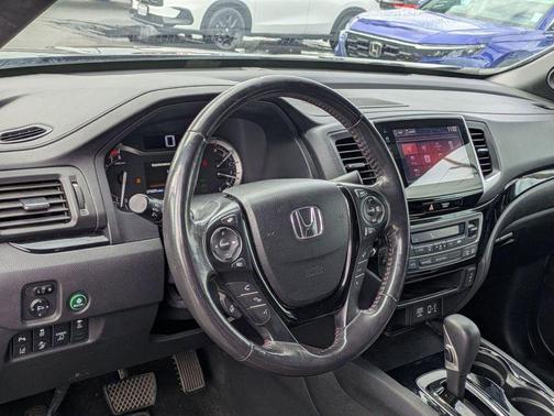 2017 Honda Ridgeline Black