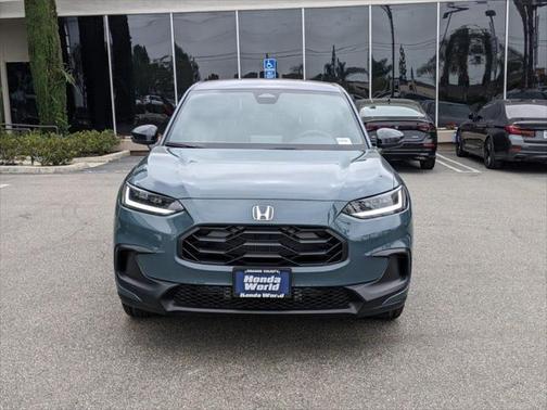 2025 Honda HR-V 2WD Sport