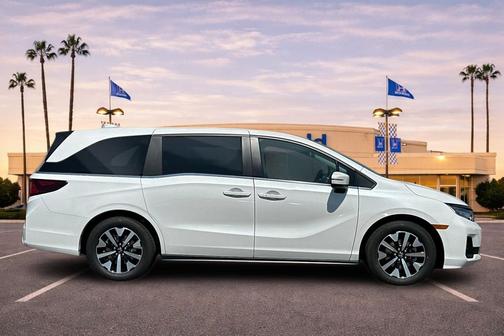 Platinum White Pearl 2026 Honda Odyssey EX-L