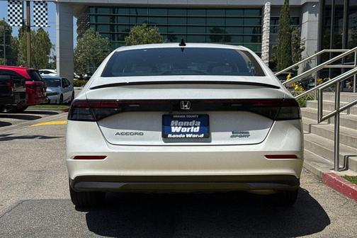 Platinum White Pearl 2024 Honda Accord Hybrid Sport