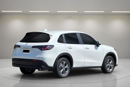 Platinum White Pearl 2027 Honda HR-V LX