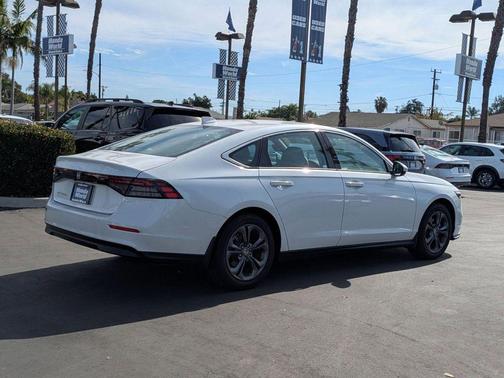 2023 Honda Accord EX