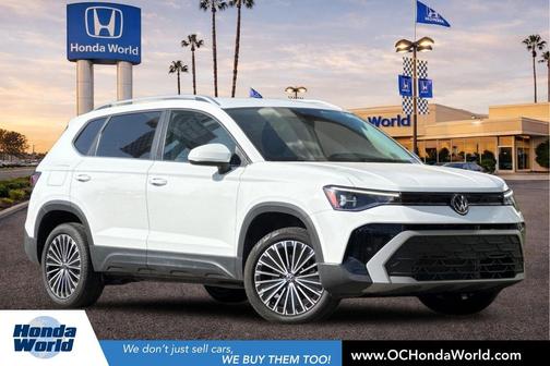 Pure White 2025 Volkswagen Taos 1.5T SE