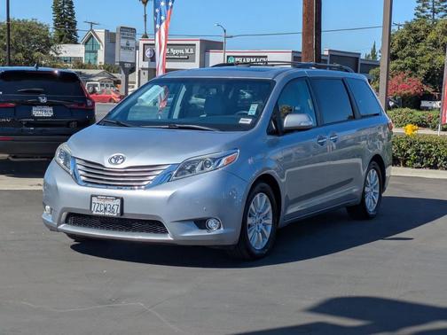2017 Toyota Sienna Limited