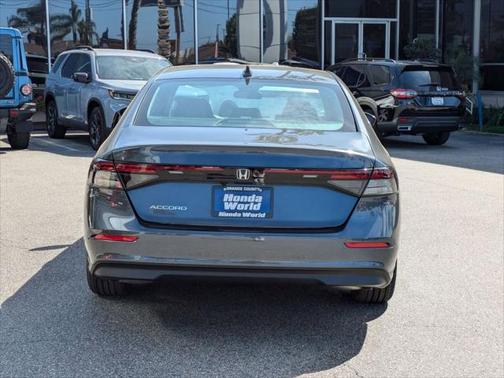 2025 Honda Accord LX 1.5T