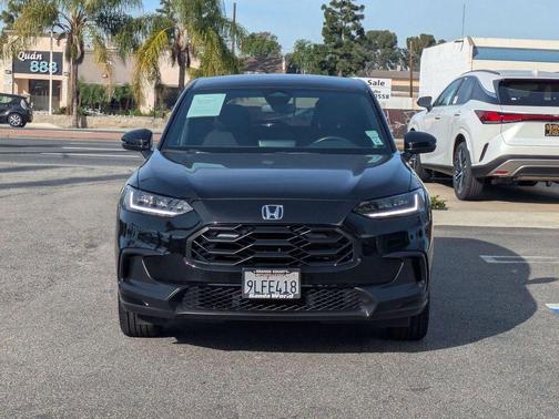 2024 Honda HR-V 2WD Sport