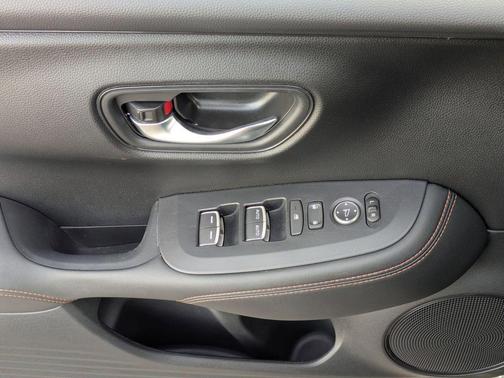 2024 Honda HR-V 2WD Sport