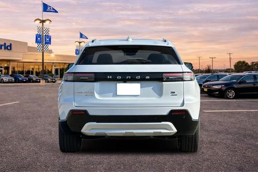 Frostline White Pearl 2026 Honda Prologue Elite