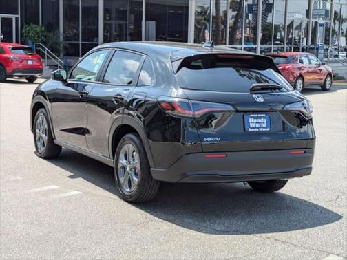 2026 Honda HR-V LX