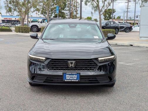 2025 Honda Accord Sport SE 1.5T