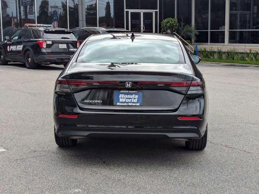 2025 Honda Accord Sport SE 1.5T