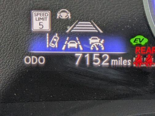 2026 Lexus NX 350h Premium