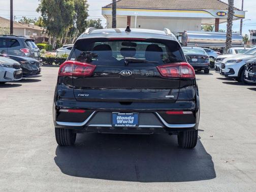 2018 Kia Niro LX