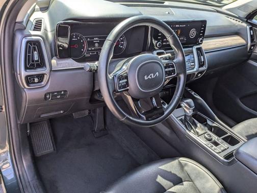 2022 Kia Sorento EX