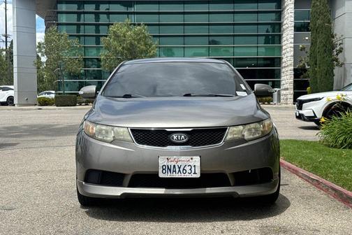 Titanium 2010 Kia Forte EX