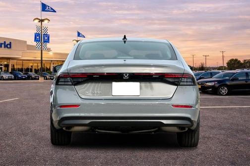 Urban Gray Pearl 2026 Honda Accord SE