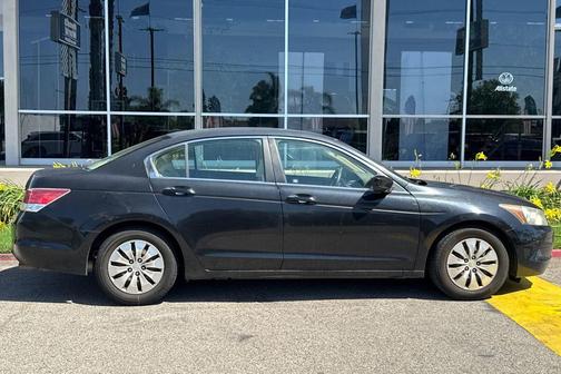 Crystal Black Pearl 2009 Honda Accord 2.4 LX