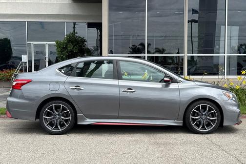 Gun Metallic 2017 Nissan Sentra NISMO