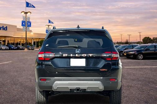 2026 Honda Pilot TrailSport