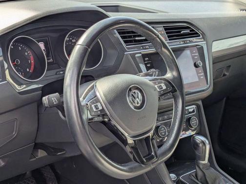 2019 Volkswagen Tiguan 2.0T SE