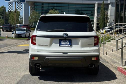 Platinum White Pearl 2021 Honda Passport 2WD Touring