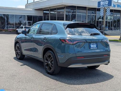 2026 Honda HR-V 2WD Sport