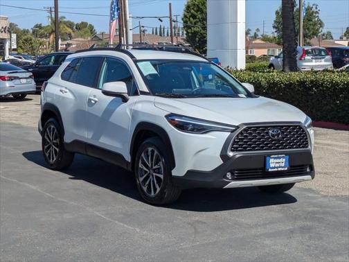 2023 Toyota Corolla Cross XLE