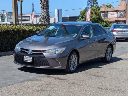 2017 Toyota Camry SE