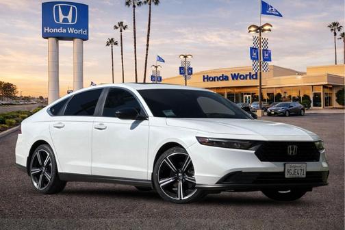 Platinum White Pearl 2023 Honda Accord Hybrid Sport