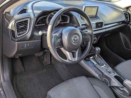 2016 Mazda Mazda3 i Sport