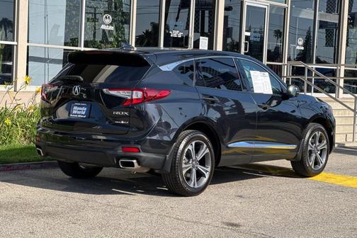 Majestic Black Pearl 2023 Acura RDX Advance Package
