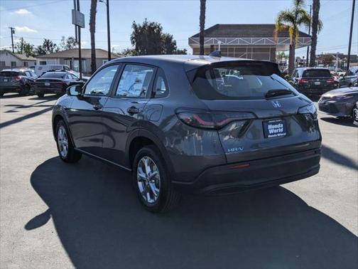 2025 Honda HR-V LX