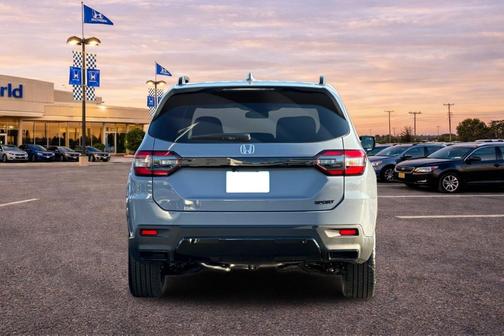 Sonic Gray Pearl 2026 Honda Pilot Sport