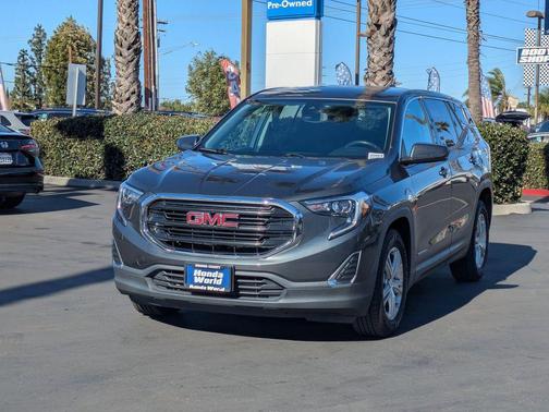 2020 GMC Terrain SLE