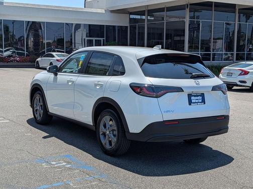 2026 Honda HR-V LX