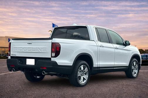 Platinum White Pearl 2026 Honda Ridgeline RTL