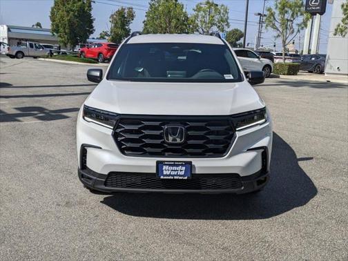2025 Honda Pilot Sport