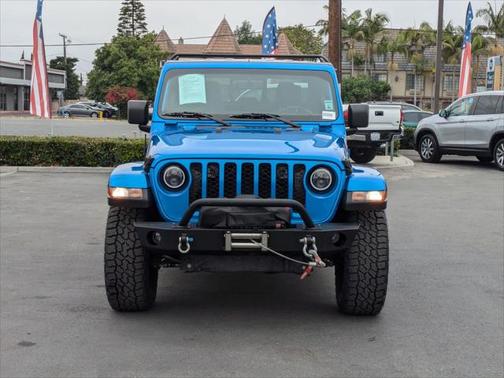 2022 Jeep Gladiator Sport S
