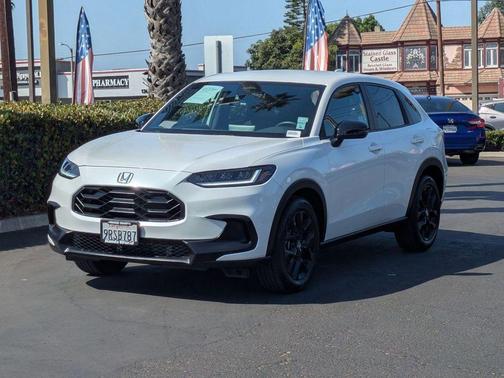2025 Honda HR-V AWD Sport