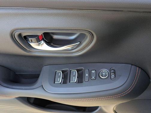 2024 Honda HR-V 2WD Sport